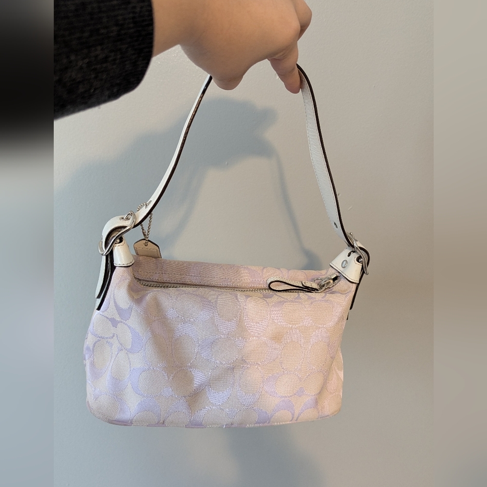 Beautiful lilac coach logo small shoulder bag. Vintage. - Picture 14 of 17
